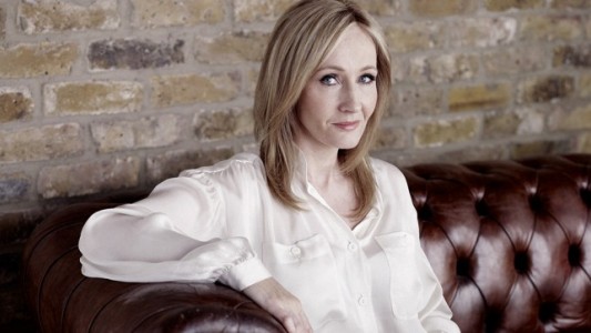 J.K. Rowling tiene dos nuevas novelas en carpeta