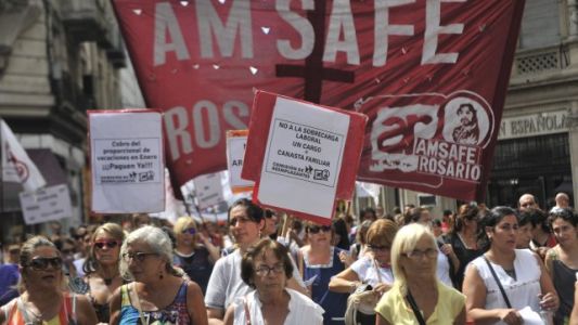 Amsafe pide levantarle el sumario a una docente que denunció acoso sexual