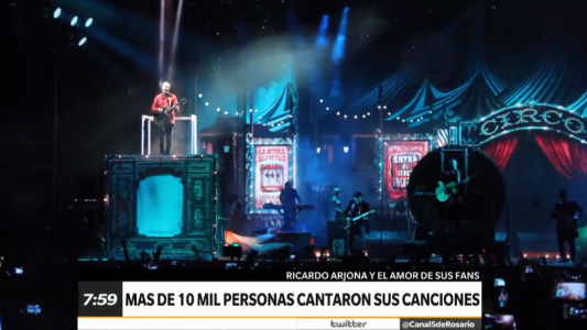 Ricardo Arjona les brindó música, show y circo a más de diez mil rosarinos