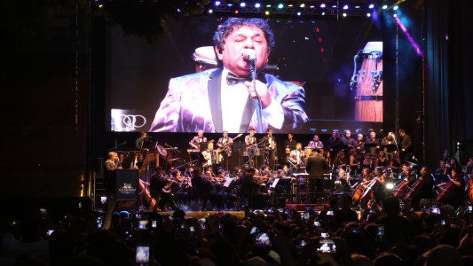 Más de 120 mil personas disfrutaron de Los Palmeras en el Obelisco