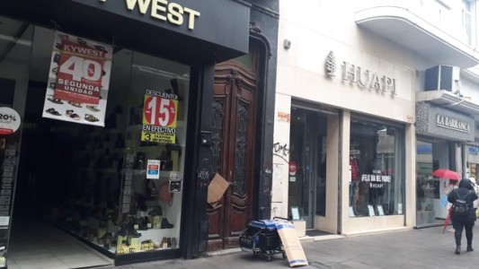 Corte de luz en plena peatonal por la inundación de dos subestaciones de la EPE