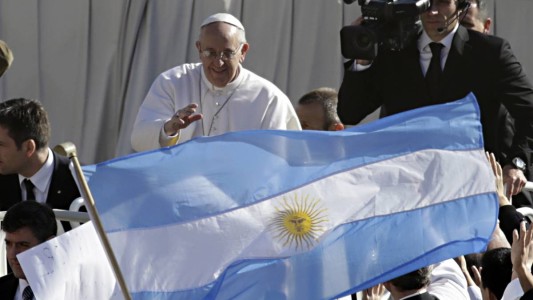 Según la Iglesia argentina, el papa Francisco "piensa en una visita a Argentina"