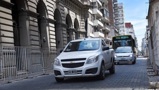 Reabren el tránsito en el entorno de El Círculo y varias líneas de transporte retoman sus recorridos