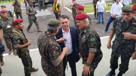 Detienen a un militar de la comitiva de Bolsonaro con 39 kilos de cocaína