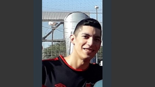 Ofrecen 500 mil pesos de recompensa para hallar a un joven que mató de un puntazo a un adolescente