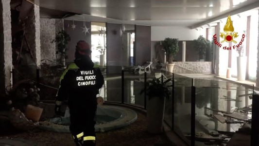 Hallaron 3 cadáveres y ascienden a 12 los muertos en el hotel sepultado por un alud