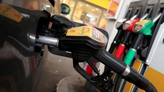 Shell y Axion también suben el precio de sus combustibles