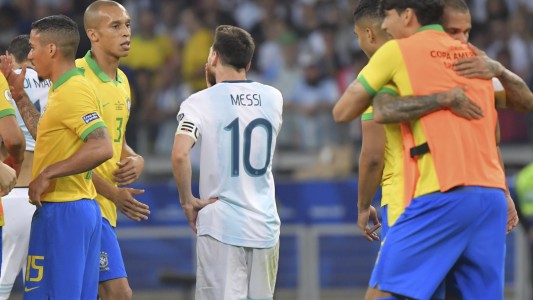 Argentina perdió 2 a 0 ante Brasil y quedó eliminada de la Copa América