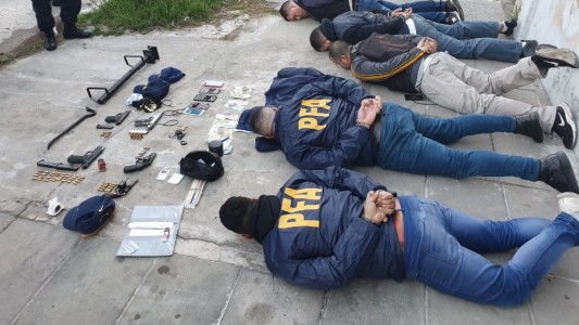 Detuvieron a falsos policías simulaban allanamientos para desvalijar viviendas