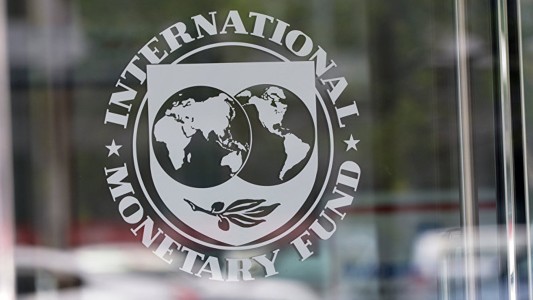 El FMI aprobó el cuarto desembolso para Argentina por 5.400 millones de dólares