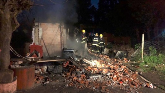 Tragedia en Pilar: murieron cinco chicos durante un incendio en una casa