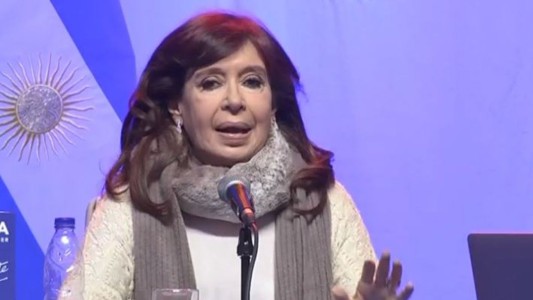 Cristina Kirchner denunció una "campaña sucia y violenta" del oficialismo