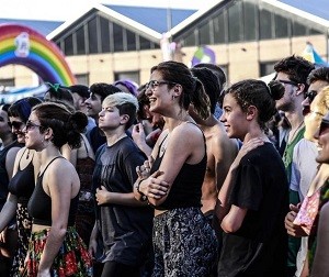 Día del amigue: la Municipalidad convoca a la festividad con lenguaje inclusivo