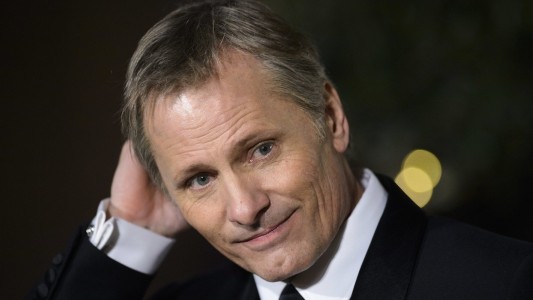 Insólita estafa: se hacen pasar por Viggo Mortensen para engañar a mujeres con el "cuento del tío"