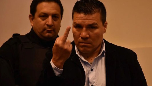 Condenaron a 18 años de prisión al excampeón de boxeo Carlos Baldomir por violar a su hija