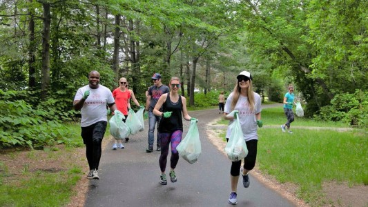 Llega a Rosario el primer "Basuratón" con 400 participantes