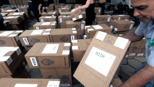 El Gobierno entregó el software del escrutinio provisorio