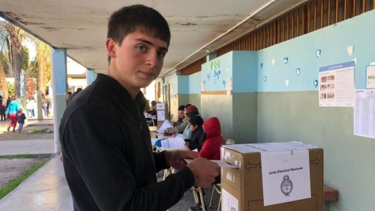 Joven de 17 años votó a pesar de que en el padrón figuraba como desaparecido