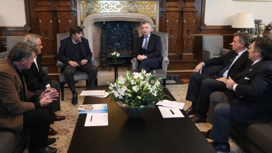Macri se reunió con dirigentes de la Mesa de Enlace: "Las retenciones no se tocan"