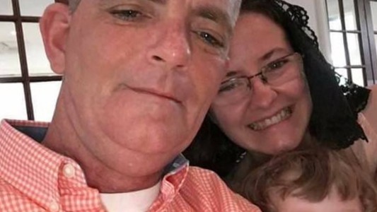 Bacteria come carne: un hombre perdió el 25% de su piel