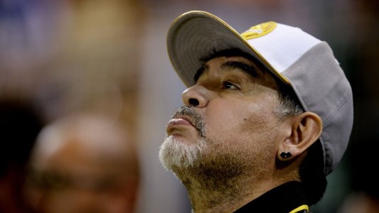 Maradona habló sobre los rumores de su llegada a Gimnasia: "Sería un honor dirigir en mi país"