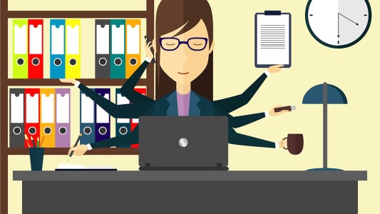 Día de la Secretaria: un oficio que se convirtió en profesión