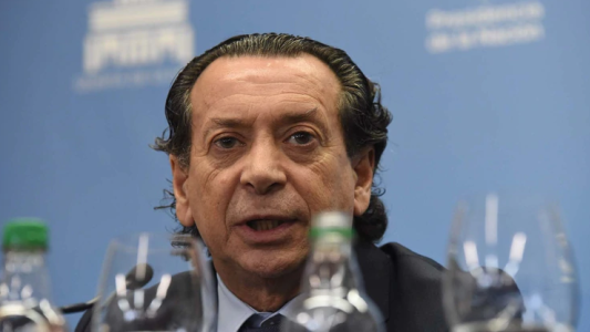 El Gobierno espera los números de la inflación para definir el bono al sector privado