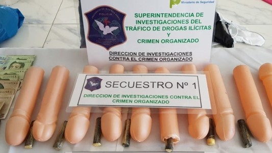 Cayó una banda narco peruana que escondía cocaína en penes de plástico