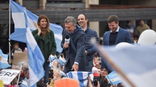 Macri en Rafaela: llamó a cambiar la Argentina "en un país de trabajo, de respeto y de amor"