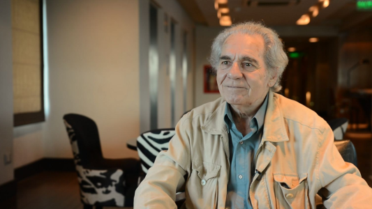 Hugo Arana: "Vendí el auto y saqué la sube"