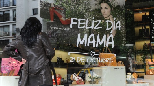 Descuentos, cuotas y devolución del IVA son claves en la compra de regalos para las madres