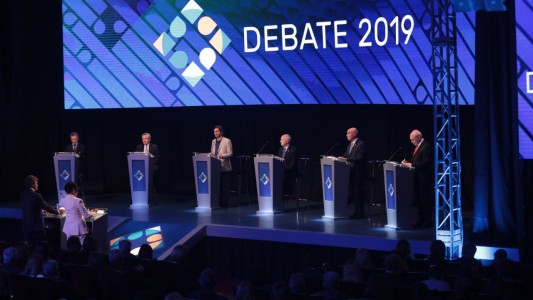 Chicanas y polarización: así fue el segundo debate presidencial antes de las elecciones
