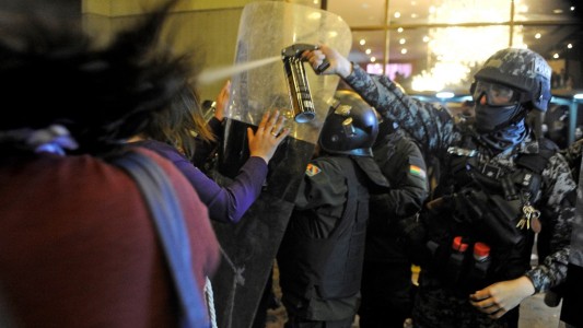 Elección en Bolivía: crece la tensión tras "cambio drástico" en la tendencia del recuento de votos