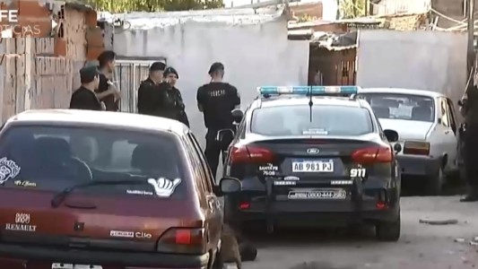 Robo, persecución y tiroteo en la zona oeste