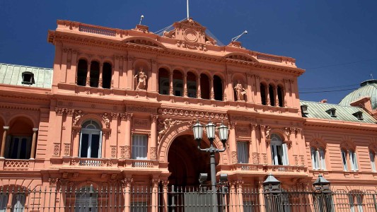 El gasto de la administración pública nacional bajó entre 2015 y 2019, pero creció su estructura