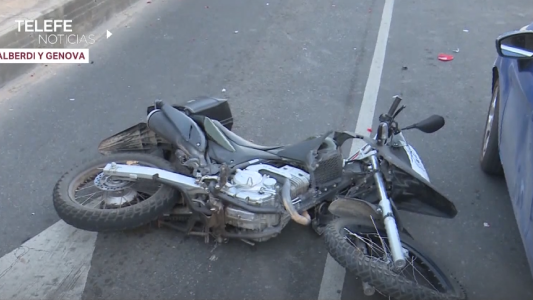 Dos ladrones robaron una moto, chocaron mientras huían y fueron detenidos