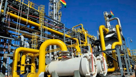 En medio de la crisis, Bolivia advierte a la Argentina que podría suspender o limitar la inyección de gas