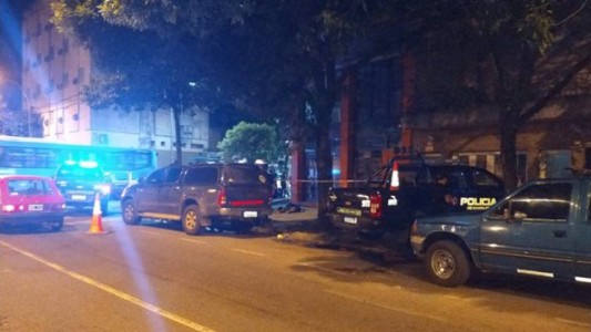 Un cuidacoche fue ejecutado de un balazo en la cabeza en Avellaneda y Santa Fe