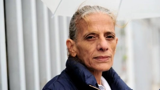 Se camufló para encontrar al asesino de su hijo, logró que tuviera condena y ahora está desaparecida