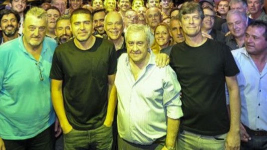 Elecciones en Boca: Ameal se impuso con el 52,92 % y será el nuevo presidente