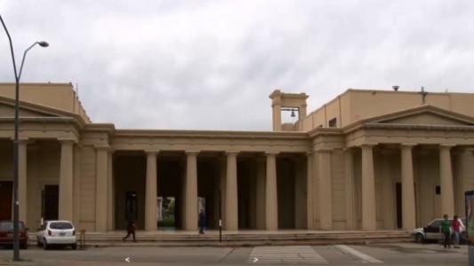 Por una deuda millonaria, suspenden los servicios de sepelios gratuitos