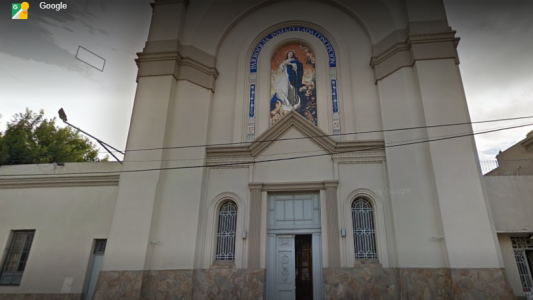 Una iglesia de Pichincha ofreció un asado solidario para personas sin techo