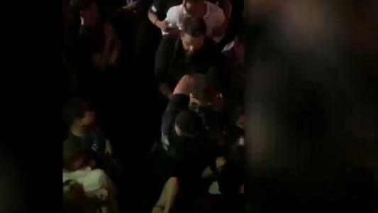 Se conoció un nuevo video de los rugbiers dentro de Le Brique antes de matar a Fernando