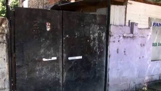 Ataque en Villa Gobernador Gálvez: llamaron a la puerta y abrieron fuego contra una vivienda