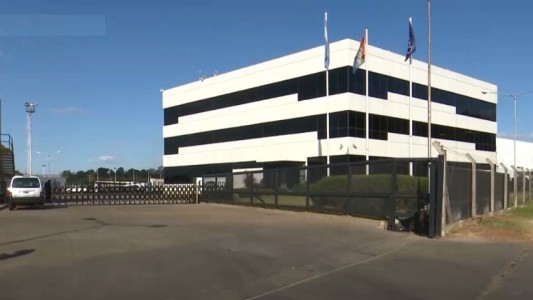 Un operario de una metalmecánica murió atropellado por un camión