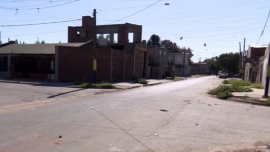 Asesinaron a balazos a un hombre y a su hijo en barrio La Granada