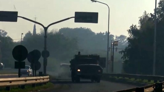 Rosario invadida por el humo: fuego en las islas y quema de pastizales