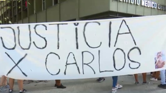 Posiciones encontradas luego de la autopsia al cuerpo de Carlos Orellano