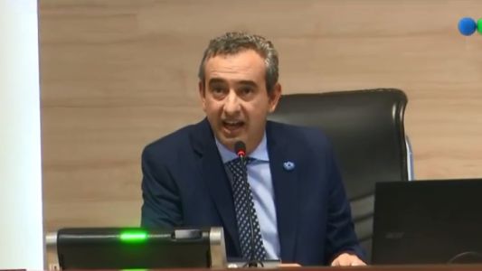 Pablo Javkin abrió por primera vez el período de sesiones en el Concejo