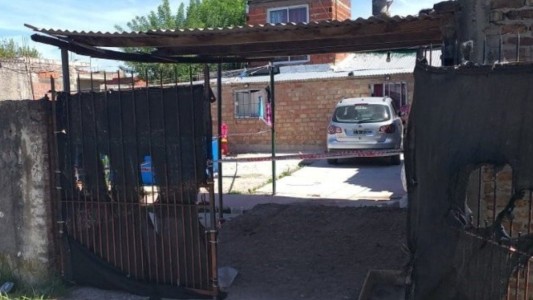 Tragedia en Quilmes: aprendía a manejar, atropelló a sus tres hijos y uno de ellos murió